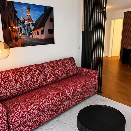 Goldenkey-suites - Luxury 'perlachturm' - Direct Views Of Rathausplatz & Perlach Tower - New In 2026 Augsburgo