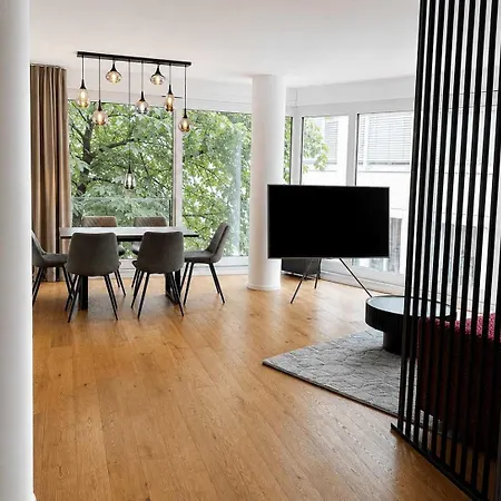 Goldenkey-suites - Luxury 'perlachturm' - Direct Views Of Rathausplatz & Perlach Tower - New In 2026 Augsburgo