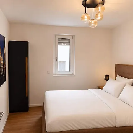 Goldenkey-suites - Luxury 'perlachturm' - Direct Views Of Rathausplatz & Perlach Tower - New In 2026 *