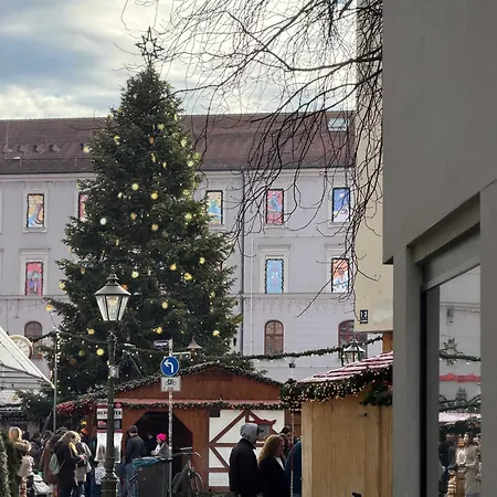 Goldenkey-suites - Luxury 'perlachturm' - Direct Views Of Rathausplatz & Perlach Tower - New In 2026 Apartamento